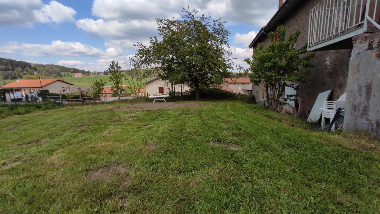 Holiday home Chaleureux Dans Les Monts Du Forez *